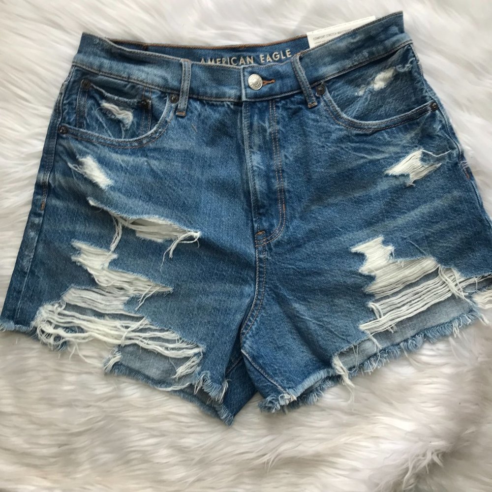 NWT American Eagle Highest Rise 90's Jean Shorts - Size 8